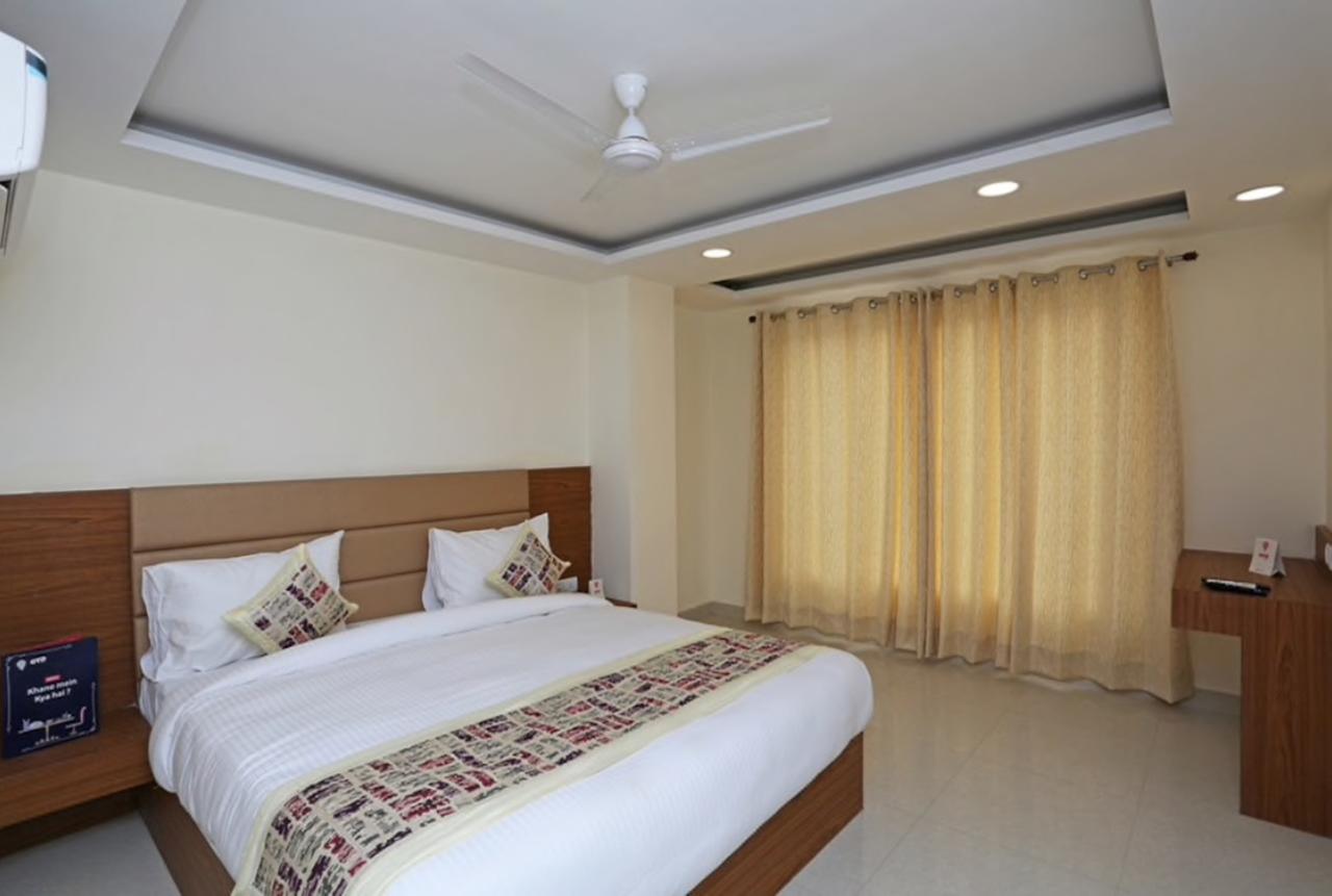 ניו דלהי Hotel Airport D'Capitol מראה חיצוני תמונה